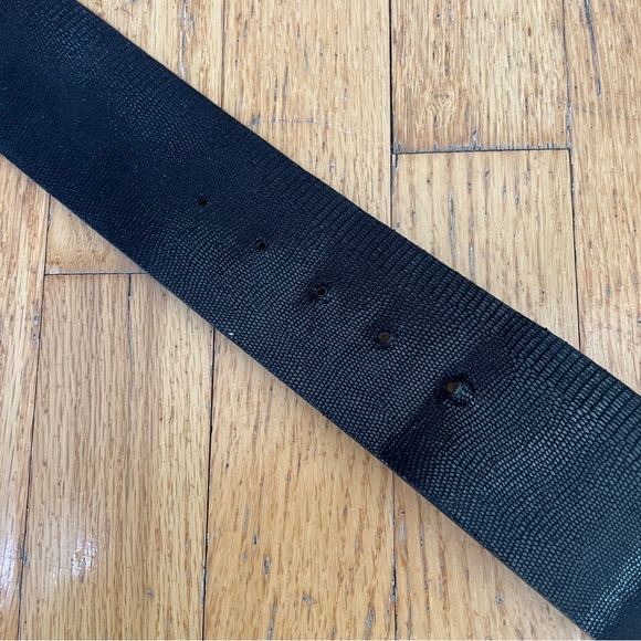 Women's Black Vintage Wide Crocodile Effect Belt - Picture 3 of 6